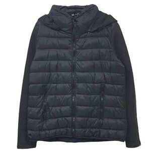 Zara women’s black Puffer Jacket with pockets and detachable hood